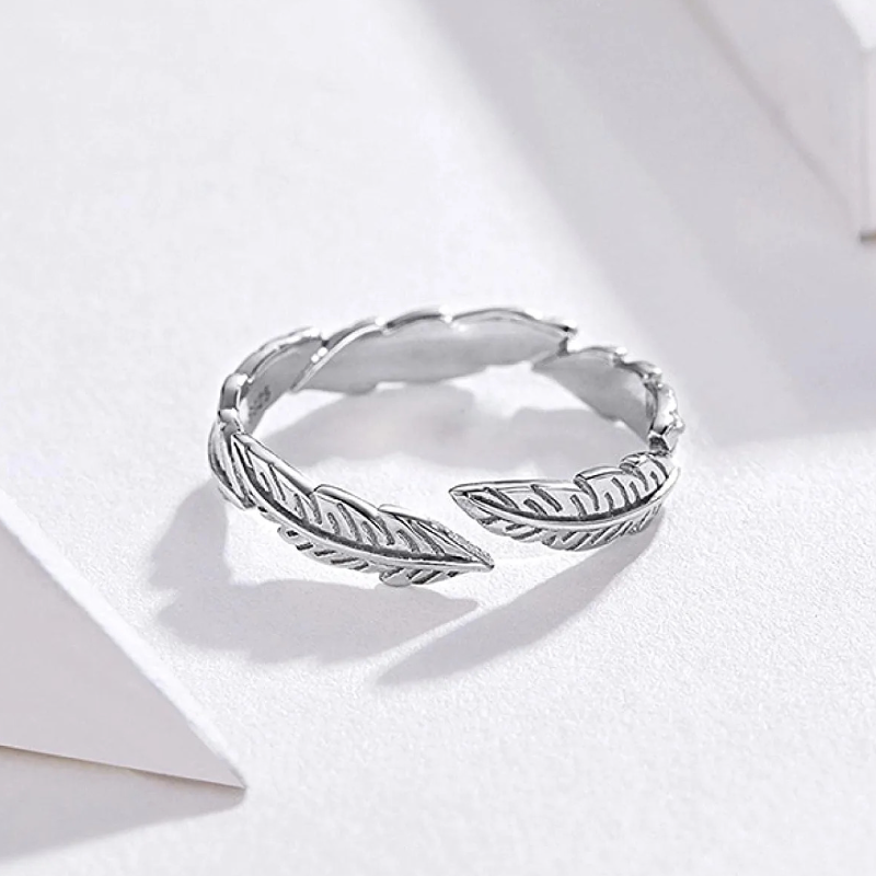 Bague Plumes <titolo_esteso><span>en argent 925 plaqué or blanc ajustable</span></titolo_esteso> - Image 4