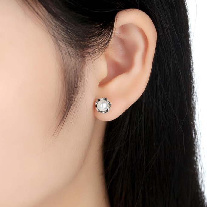 Boucles d'Oreilles Perles en Fleurs <titolo_esteso><span>en argent 925 plaqué or blanc</span></titolo_esteso> - Image 2