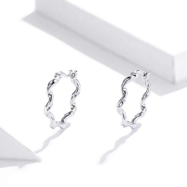 Boucles d’Oreilles Créoles Ondulés <myopt><span>Argent sterling 925 plaqué or blanc</span></myopt> - Image 3