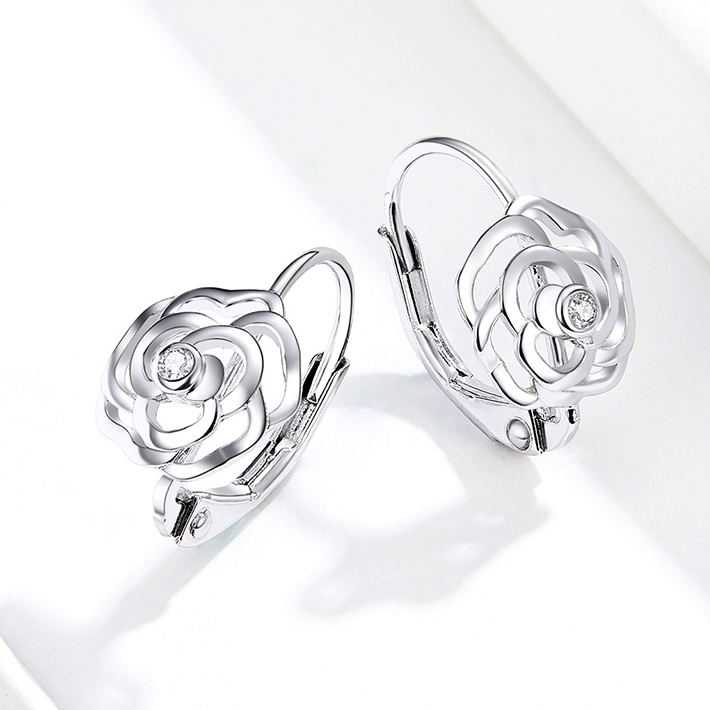 Boucles d’Oreilles Créoles Roses <titolo_esteso><span>en argent 925 plaqué or blanc avec zircons blancs</span></titolo_esteso> - Image 3