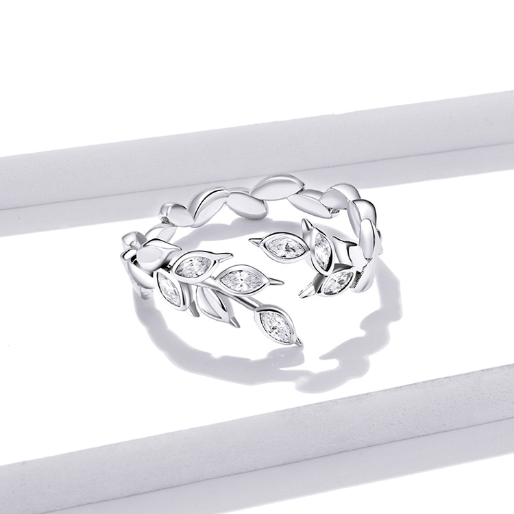 Bague Feuilles <titolo_esteso><span>en argent 925 plaqué or blanc ajustable avec zircons blancs</span></titolo_esteso> - Image 5
