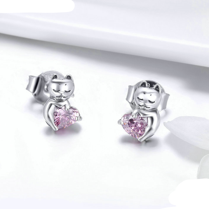 Boucles d'Oreilles Chat avec Coeurs <titolo_esteso><span>en argent 925 plaqué or blanc avec zircons roses</span></titolo_esteso> - Image 2
