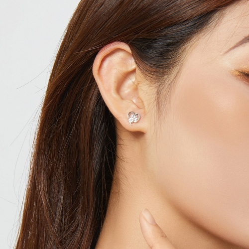 Boucles d'Oreilles Coeur avec Patte <titolo_esteso><span>en argent 925 plaqué or blanc avec zircons blancs</span></titolo_esteso> - Image 2