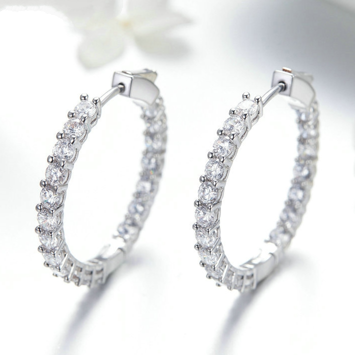 Boucles d’Oreilles Créoles Brillants <titolo_esteso><span>en argent 925 plaqué or blanc avec zircons blancs</span></titolo_esteso> - Image 3