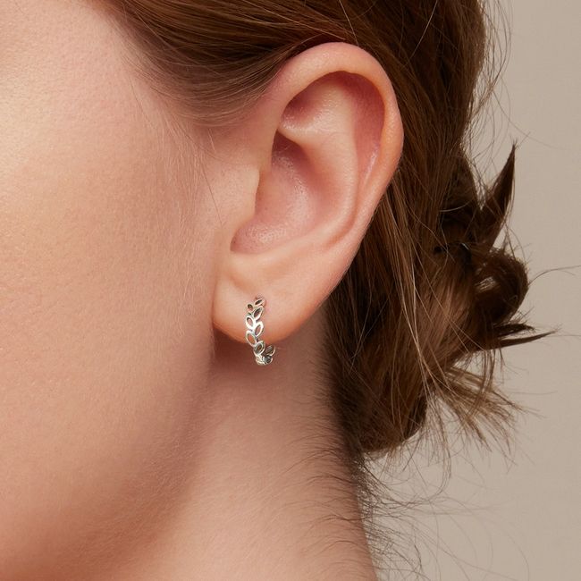 Boucles d’Oreilles Créoles Feuilles <titolo_esteso><span>en argent 925 plaqué or blanc</span></titolo_esteso> - Image 2