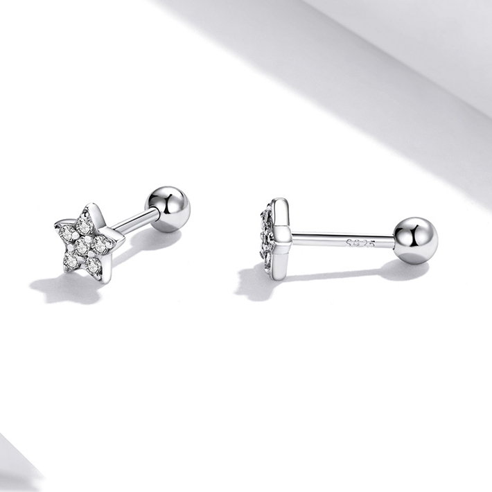 Boucles d'Oreilles Petites Étoiles <titolo_esteso><span>en argent 925 plaqué or blanc avec zircons blancs</span></titolo_esteso> - Image 4