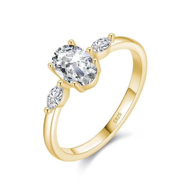 Bague Trilogie <titolo_esteso><span>en argent 925 plaqué or jaune avec zircons blancs</span></titolo_esteso>