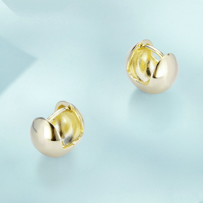 Boucles d’Oreilles Créoles Épaisses <titolo_esteso><span>en argent 925 plaqué or jaune</span></titolo_esteso> - Image 4