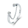 Bague Chaîne <titolo_esteso><span>en argent 925 plaqué or blanc ajustable avec zircons blancs</span></titolo_esteso>