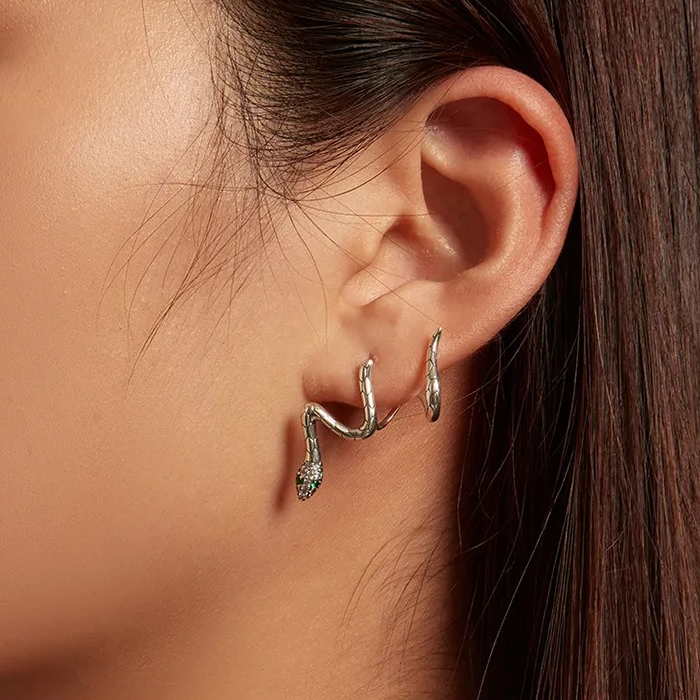 Boucles d'Oreilles Serpent <titolo_esteso><span>en argent 925 avec zircons blancs et verts</span></titolo_esteso> - Image 2