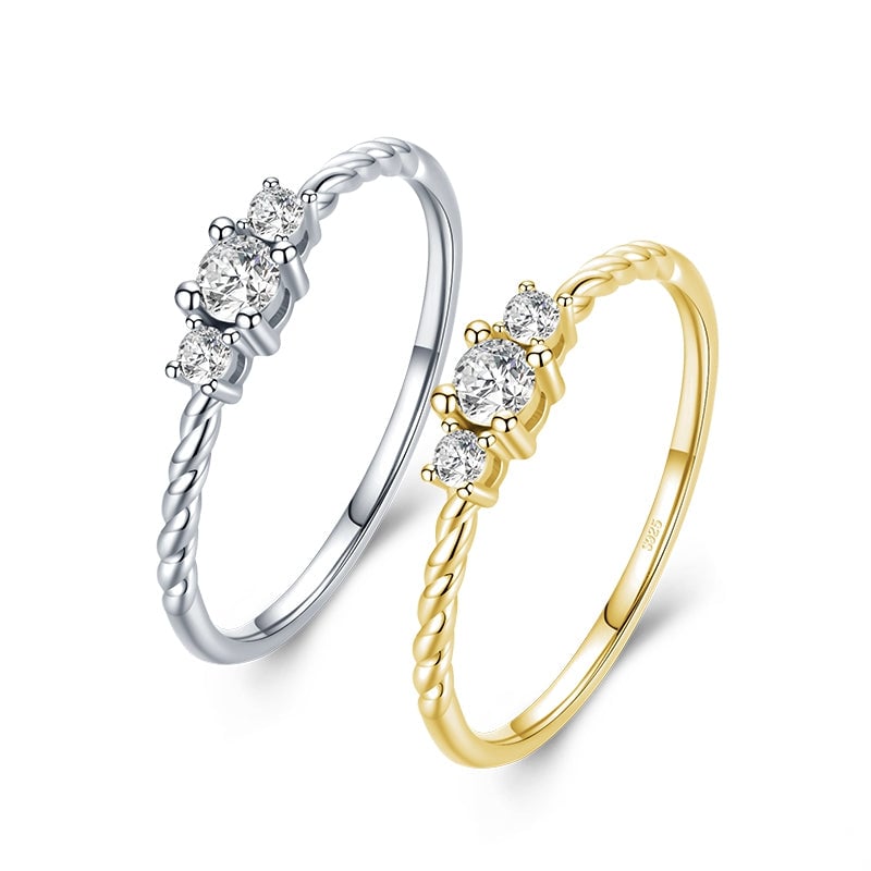 Bague Trilogie <titolo_esteso><span>en argent 925 plaqué or jaune avec zircons blancs</span></titolo_esteso> - Image 3