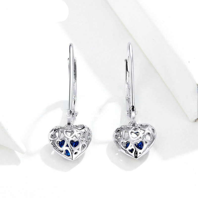 Boucles d’Oreilles Pendentif Coeurs <titolo_esteso><span>en argent 925 plaqué or blanc</span></titolo_esteso> - Image 4