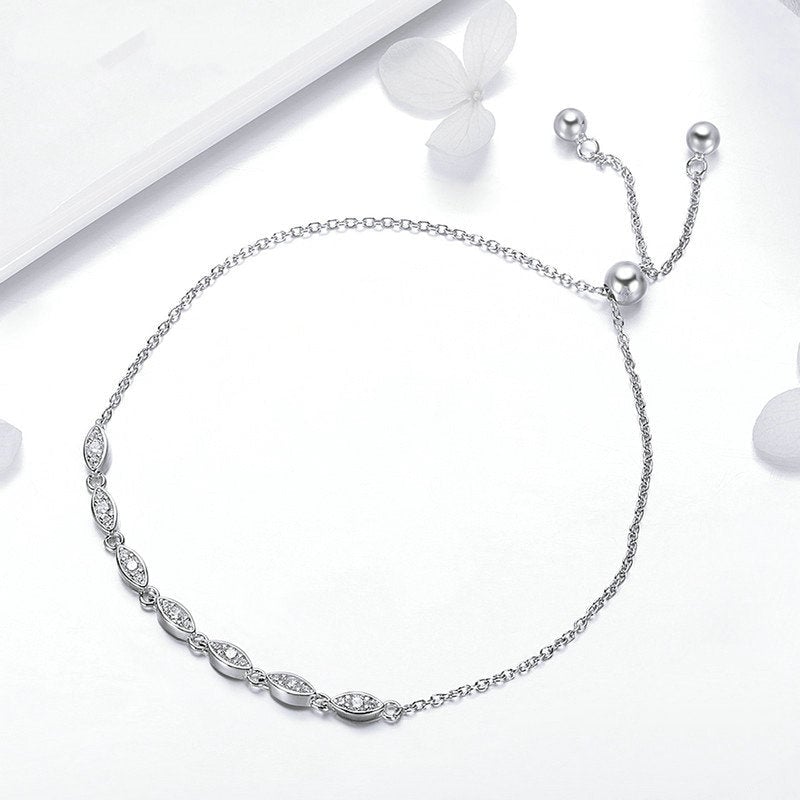 Bracelet Yeux Pétillants <titolo_esteso><span>en argent 925 plaqué or blanc ajustable avec zircons blancs</span></titolo_esteso> - Image 3