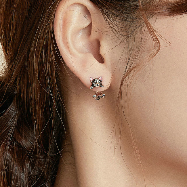 Boucles d'Oreilles Bouledogue Français <titolo_esteso><span>en argent 925 plaqué or blanc émaillé à la main</span></titolo_esteso> - Image 2
