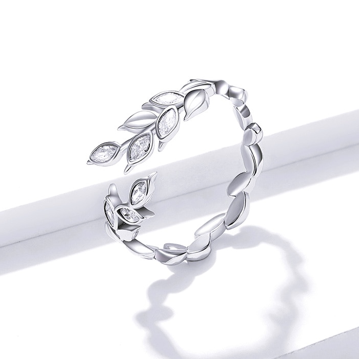 Bague Feuilles <titolo_esteso><span>en argent 925 plaqué or blanc ajustable avec zircons blancs</span></titolo_esteso> - Image 3