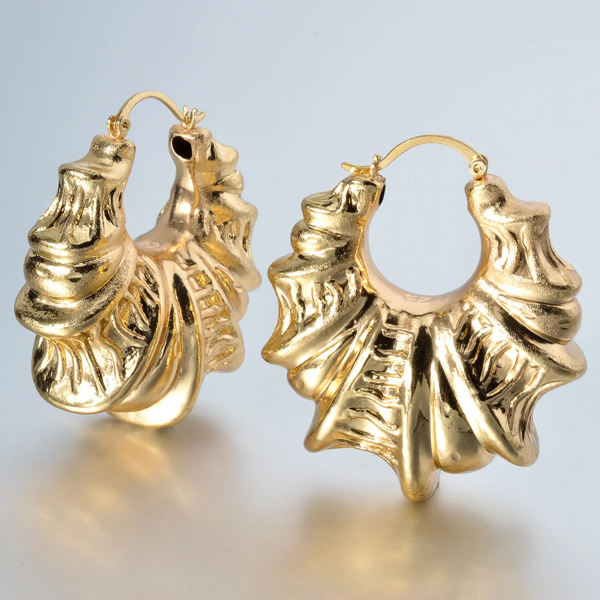 Sunny Jewelry Fashion Dubai Copper Geometry Large Earrings For Women Girl Vintage Hoop Earrings Wedding Party Jewellery Gift - Image 4