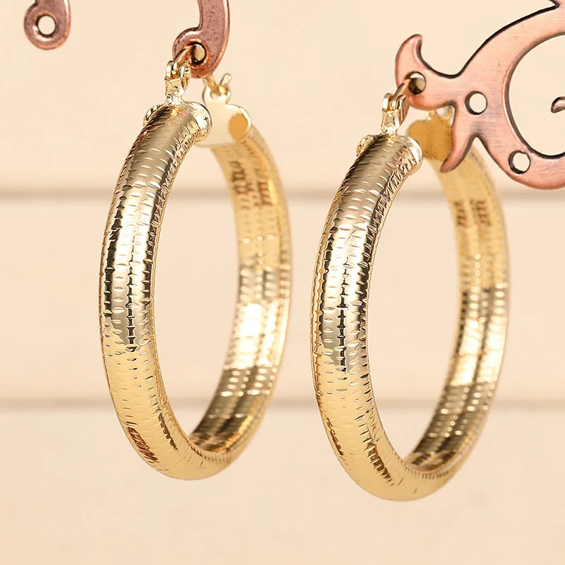European and American Style Metal Spiral Texture Large Circle Earrings for Attending Banquets, Exaggerated Trendy Accessories - Image 52