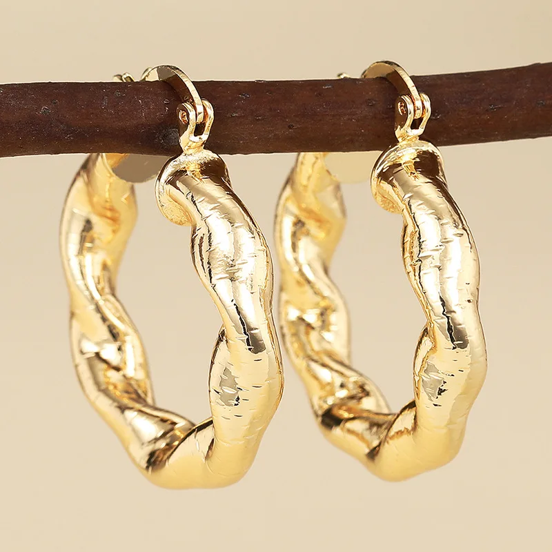 European and American Style Metal Spiral Texture Large Circle Earrings for Attending Banquets, Exaggerated Trendy Accessories - Image 46