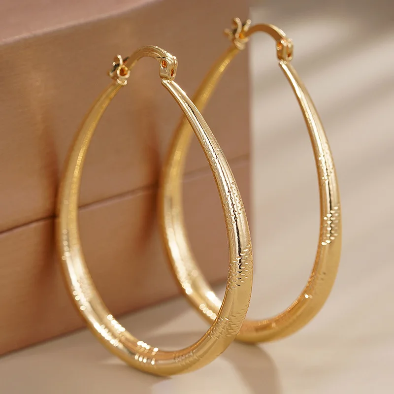 European and American Style Metal Spiral Texture Large Circle Earrings for Attending Banquets, Exaggerated Trendy Accessories - Image 43