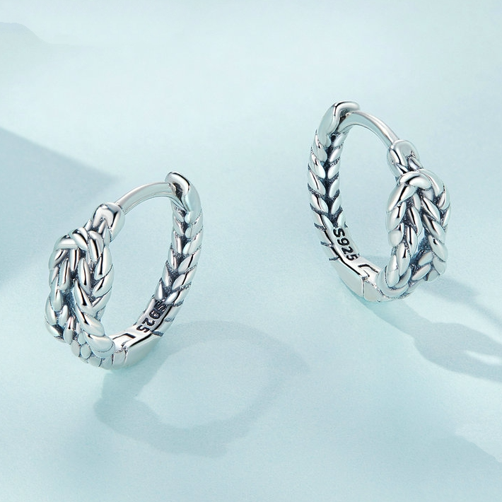 Boucles d’Oreilles Créoles Noeud Infini <myopt><span>Argent Sterling 925 plaqué or blanc</span></myopt> - Image 4