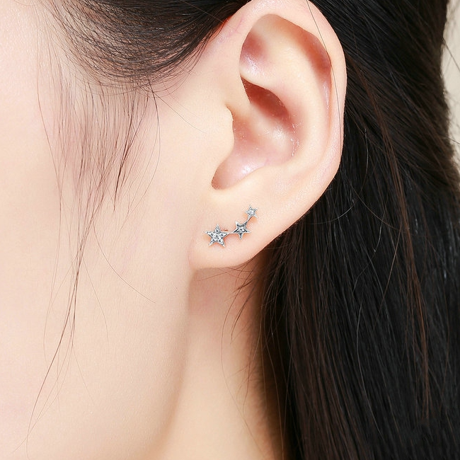 Boucles d'Oreilles Étoiles <titolo_esteso><span>en argent 925 plaqué or blanc avec zircons blancs</span></titolo_esteso> - Image 2
