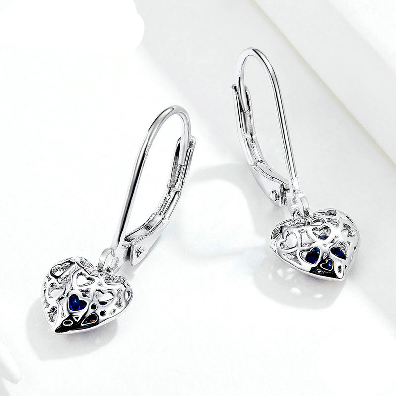Boucles d’Oreilles Pendentif Coeurs <titolo_esteso><span>en argent 925 plaqué or blanc</span></titolo_esteso> - Image 3