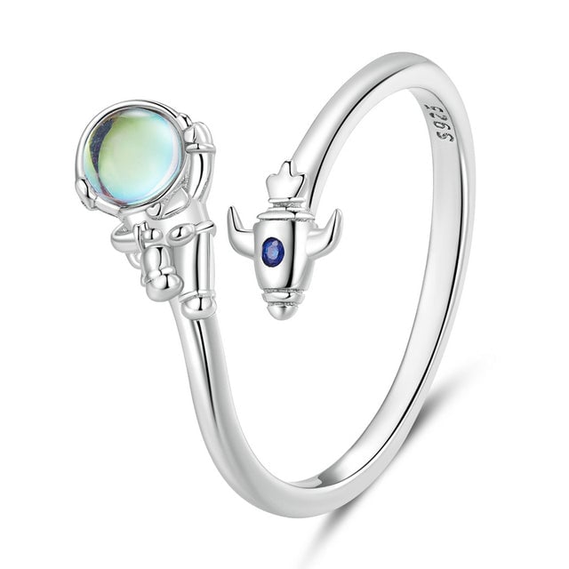 Bague Astronaute <titolo_esteso><span>en argent 925 plaqué or blanc ajustable avec pierre de lune</span></titolo_esteso>
