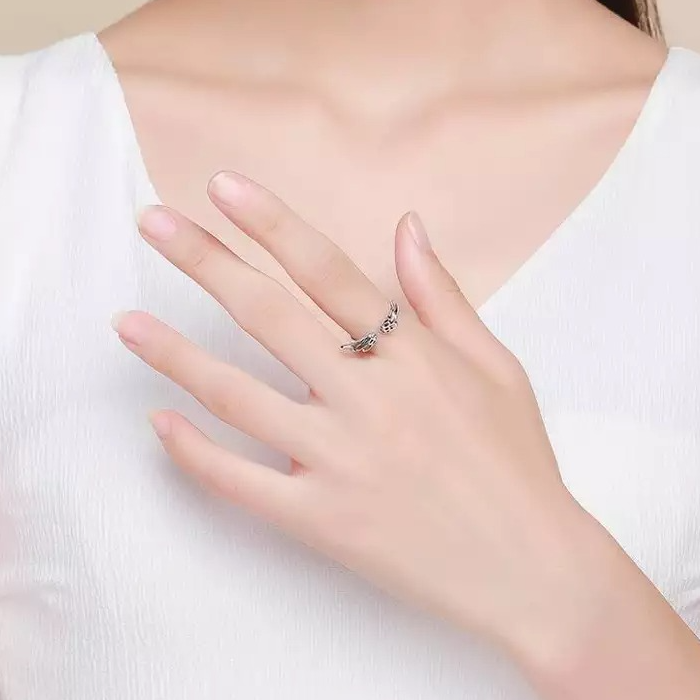 Bague Ailes d'Anges <titolo_esteso><span>en argent 925 plaqué or blanc ajustable</span></titolo_esteso> - Image 2