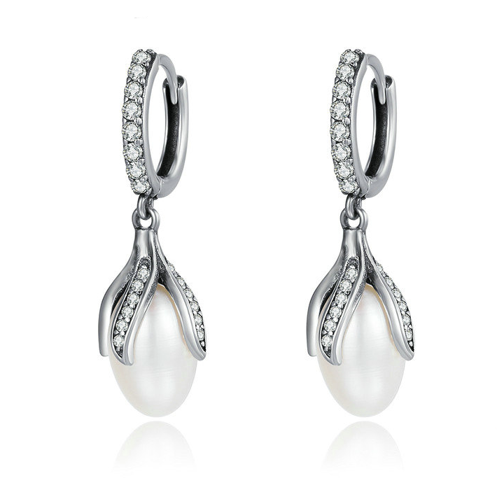 Boucles d’Oreilles Créoles Pendentif Perles <titolo_esteso><span>en argent 925 plaqué or blanc avec zircons blancs</span></titolo_esteso>