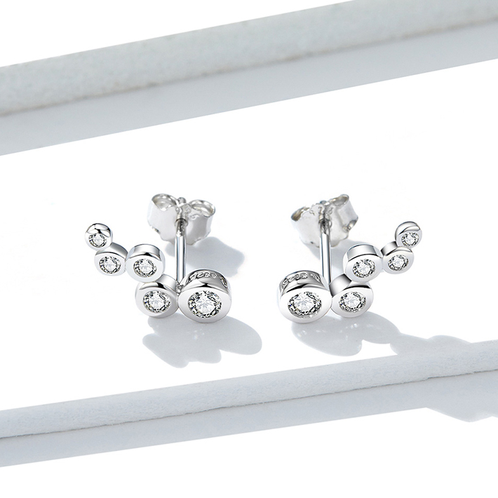 Boucles d'Oreilles Petites Bulles <titolo_esteso><span>en argent 925 plaqué or blanc avec zircons blancs</span></titolo_esteso> - Image 3