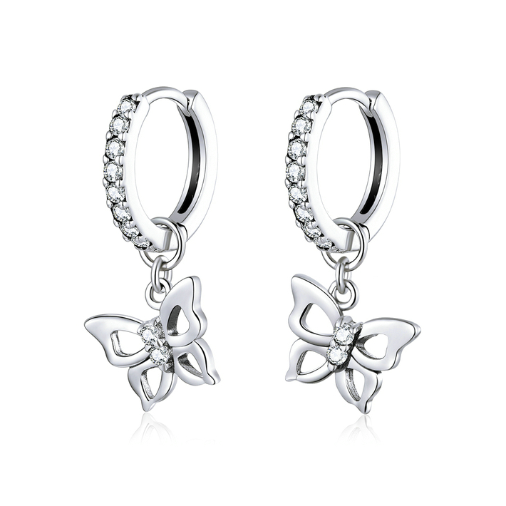 Boucles d'Oreilles Créoles Pendentif Papillons <titolo_esteso><span>en argent 925 plaqué or blanc avec zircons blancs</span></titolo_esteso>