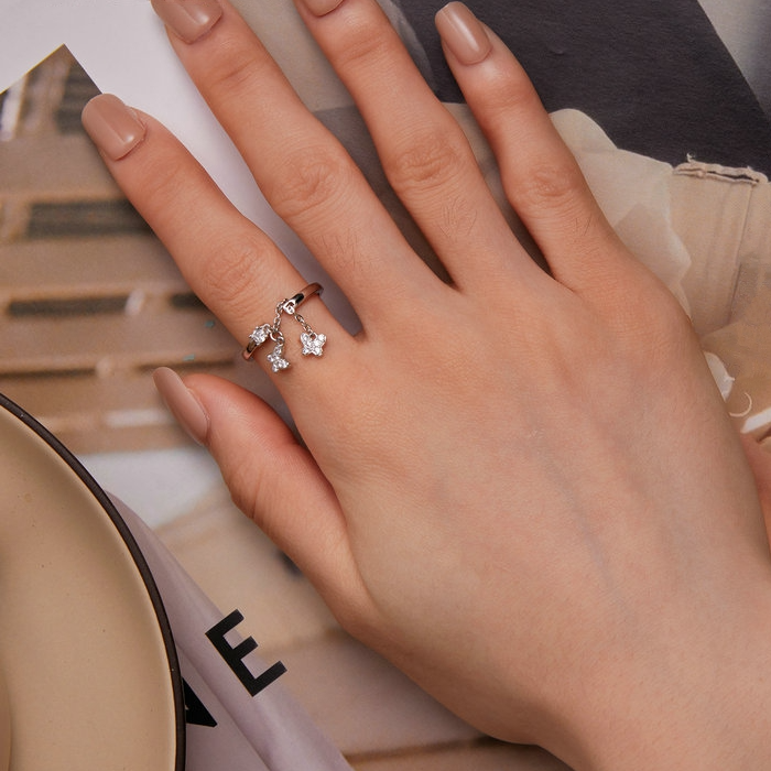 Bague Papillons <titolo_esteso><span>en argent 925 plaqué or blanc ajustable avec pendentifs et zircons blancs</span></titolo_esteso> - Image 5
