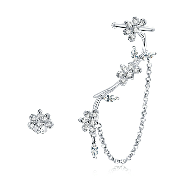 Boucles d'Oreilles Fleurs <titolo_esteso><span>en argent 925 plaqué or blanc asymétriques avec zircons blancs</span></titolo_esteso>