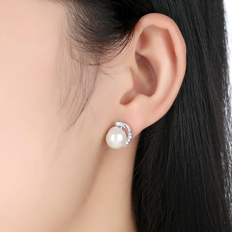 Boucles d'Oreilles Perles <titolo_esteso><span>en argent 925 plaqué or blanc avec zircons blancs</span></titolo_esteso> - Image 2