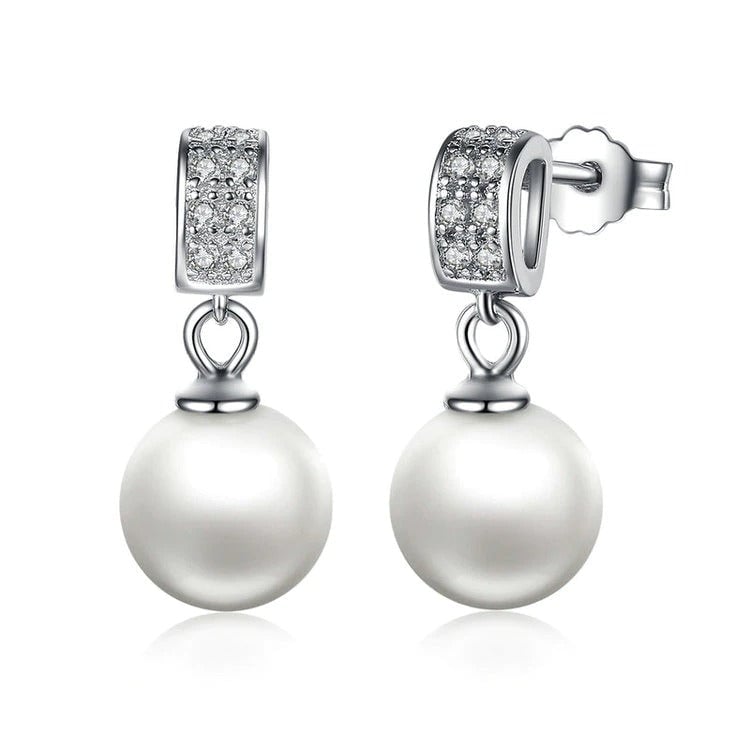 Boucles d'Oreilles Perles Lumineux <titolo_esteso><span>en argent 925 plaqué or blanc avec zircons blancs</span></titolo_esteso>
