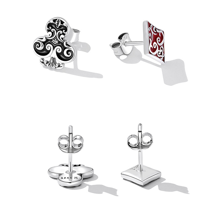 Boucles d'Oreilles Diamants et Clubs de Poker <titolo_esteso><span>en argent 925 plaqué or blanc émaillé à la main</span></titolo_esteso> - Image 4