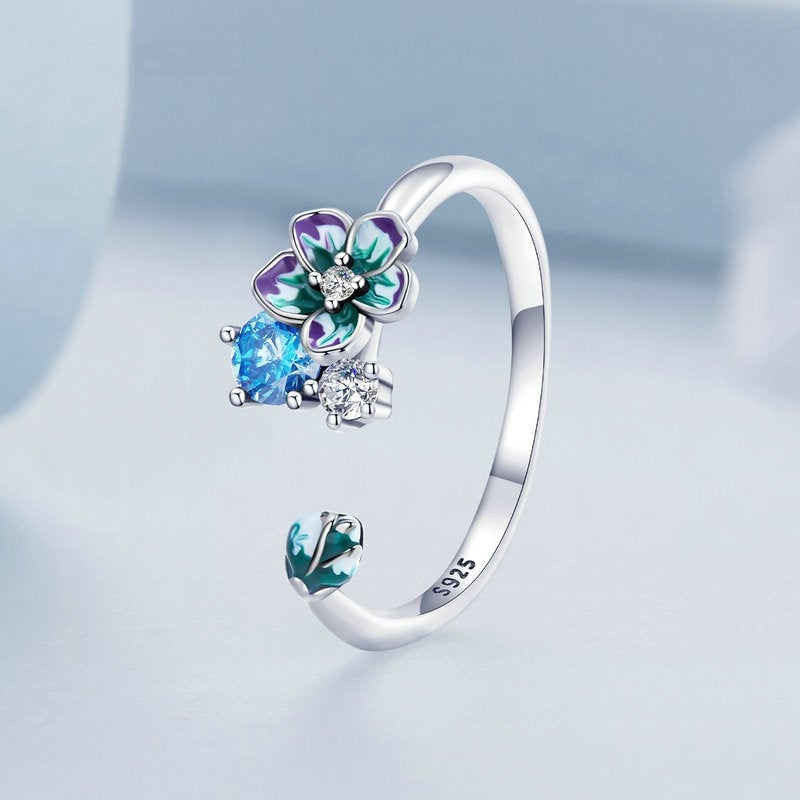 Bague Fleurs <titolo_esteso><span>en argent 925 plaqué or blanc ajustable émaillé à la main avec zircons colorés</span></titolo_esteso> - Image 3