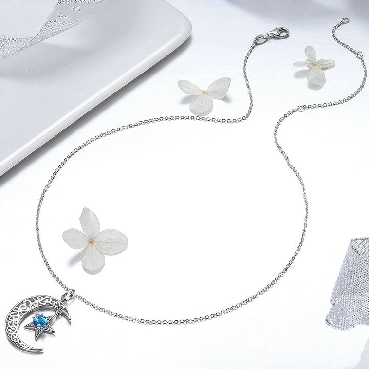 Collier Lune et Étoile <myopt><span>Argent Sterling 925 plaqué or blanc avec zircons blancs et bleus</span></myopt> - Image 4