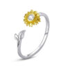 Bague Tournesol <titolo_esteso><span>en argent 925 plaqué or blanc ajustable avec pétales plaqués or jaune et zircon blanc</span></titolo_esteso>